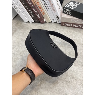MLB - Túi NY Logo Hobo Design Bag Black B4603 | Full Tag Code