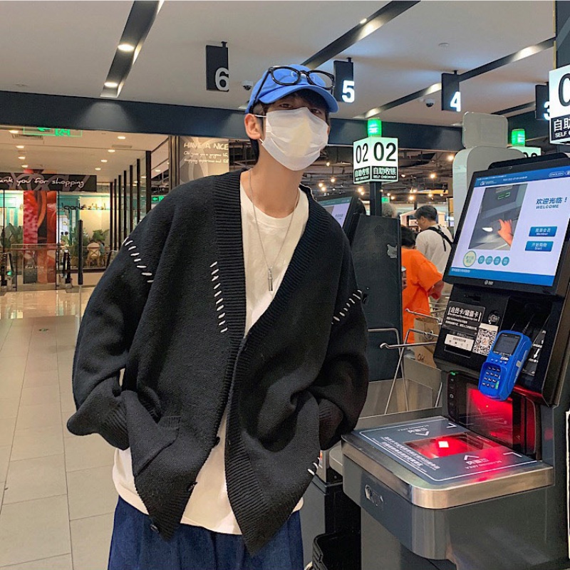 Áo khoác cardigan nam tay dài cổ chữ V màu đen phong cách Harajuku Hàn Quốc