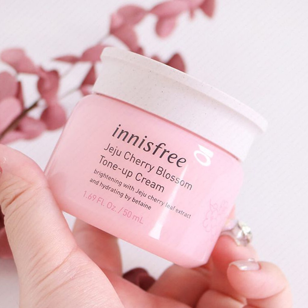 Dưỡng Trắng Innisfree Jeju Cherry Blossom Tone-Up Cream 50ml
