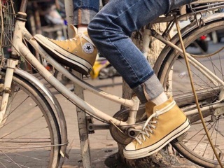Converse vàng cổ cao