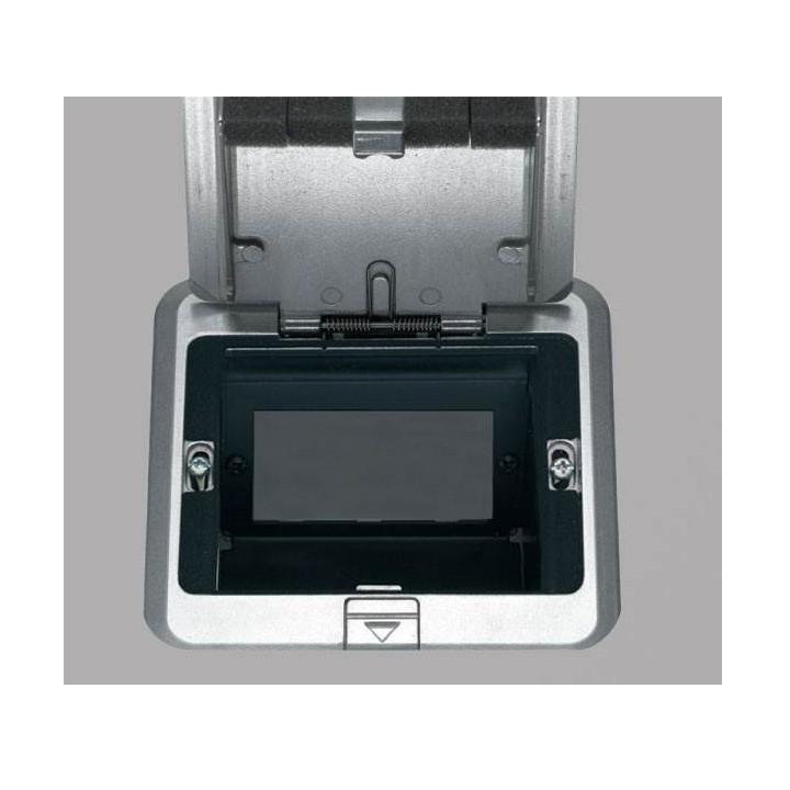 Ổ cắm âm sàn Panasonic DUF1200LTK-1 lắp được 3 thiết bị
