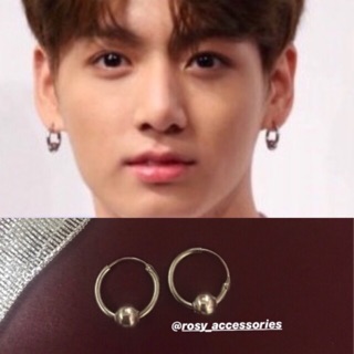 ROSY - KHUYÊN TAI TRÒN BI JUNGKOOK BTS (ẢNH THẬT Ở DƯỚI!!!)