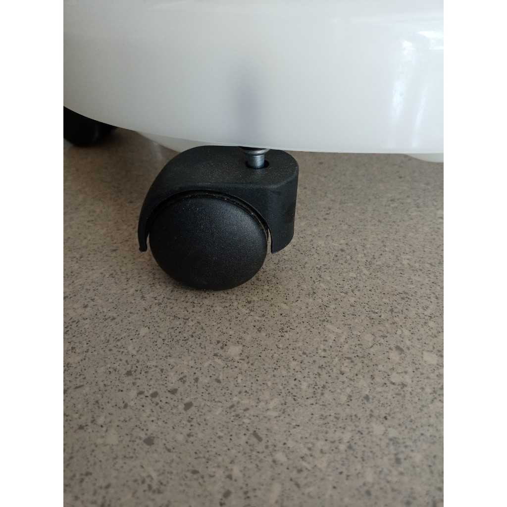 Bánh xe máy hút bụi