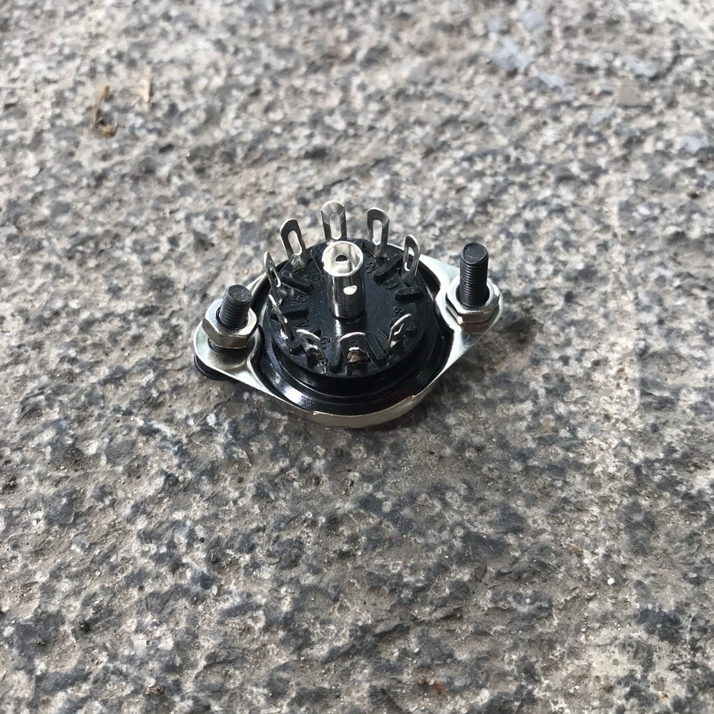 Đế đèn 9 chân chính hãng 3Q Nhật Bản