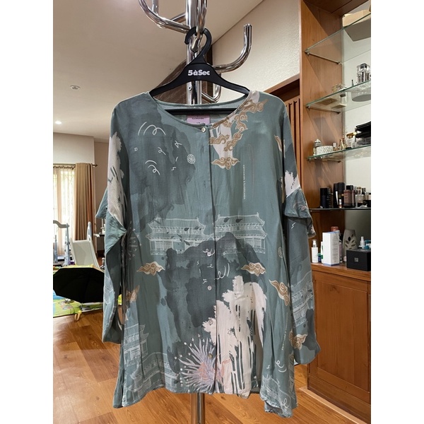 Preloved Aytan Top Màu Xanh Lá Cây size S / M Riamiranda x Cottonink
