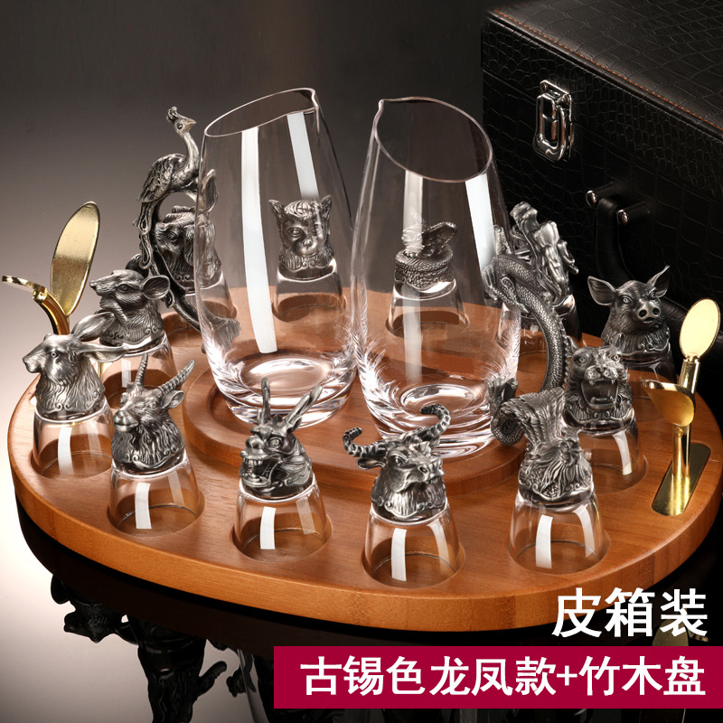 Bộ Ly Thủy Tinh Pha Lê Thiết Kế Hình 12 Con Giáp Phong Cách Trung Quốc | BigBuy360 - bigbuy360.vn
