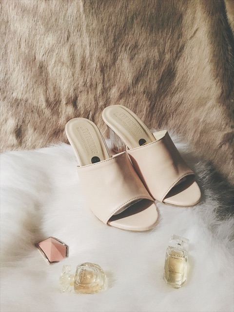 Freeship 99k TQ_Giày Sục mika