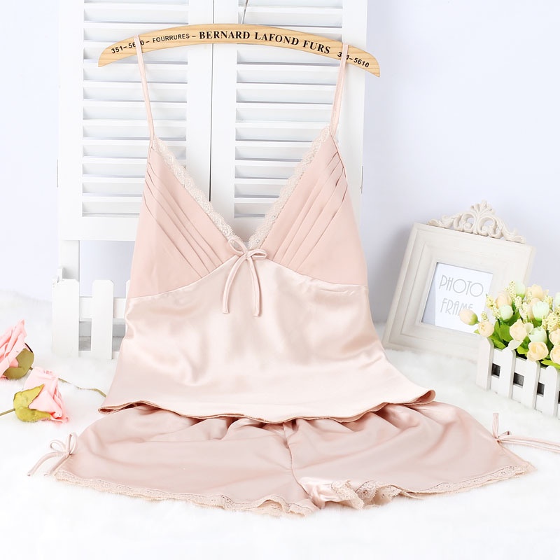 Bộ đồ ngủ có size lớn quyến rũ dành cho nữ