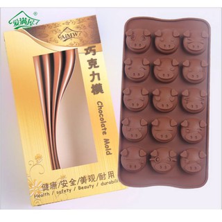 Khuôn silicon mặt heo
