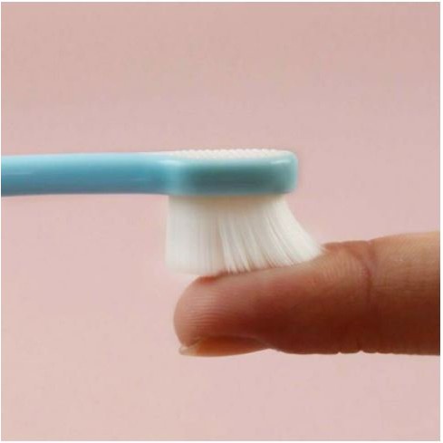 Bàn chải đánh răng lông tơ siêu mềm cho bé từ 2-6 tuổi