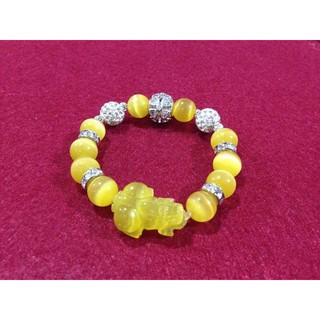 Vòng tỳ hưu vàng đá mắt mèo kết hợp charm cao cấp: 400k