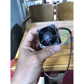 Xả hàng. Quạt phản lực mini