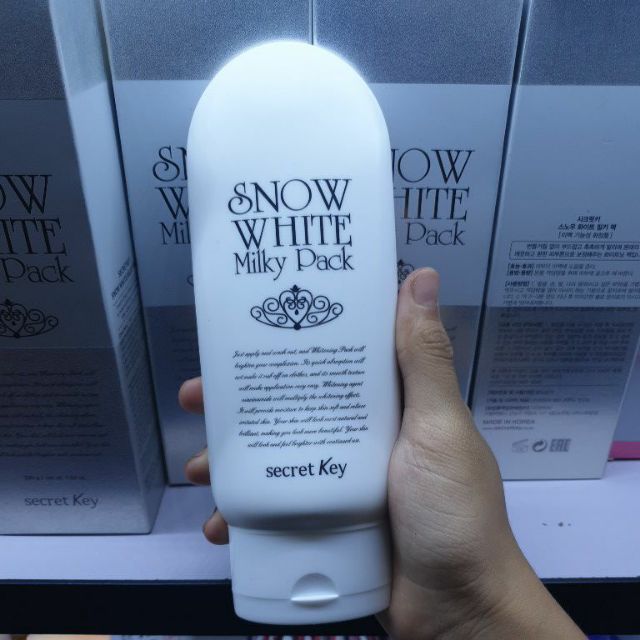 TẮM TRẮNG SNOW WHITE ❤️FREESHIP❤️KEM DƯỠNG TRẮNG DA TOÀN THÂN SNOW WHITE MILKY PACK SECRET KEY200ml