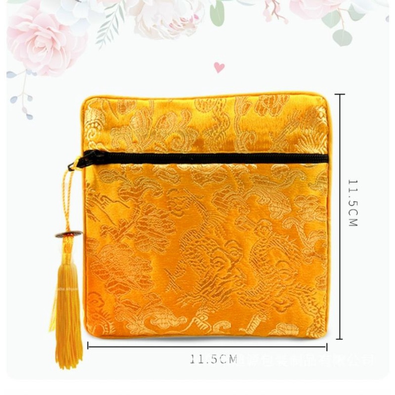 Túi đựng trang sức, vòng tay đá phong thủy, vòng dâu tằm