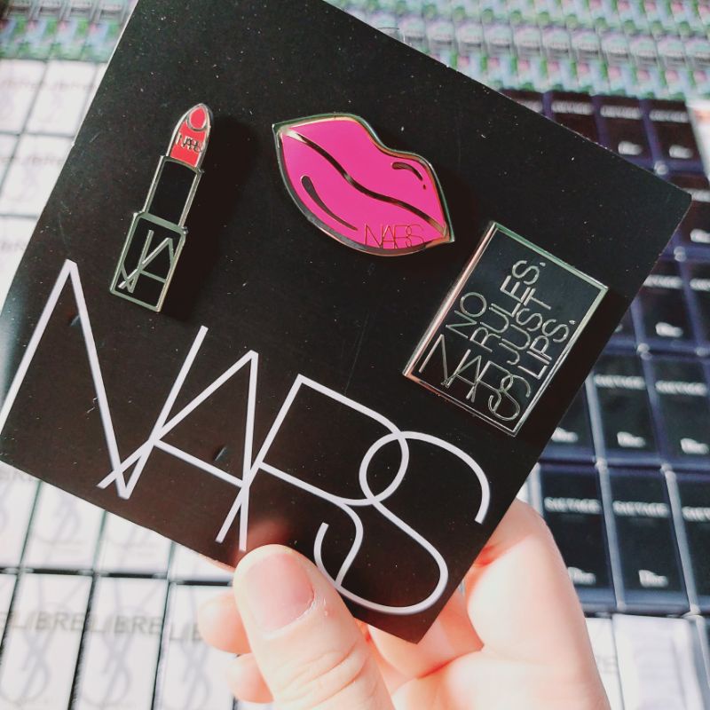 Pin Túi Xách Hàng Tặng Của Nars