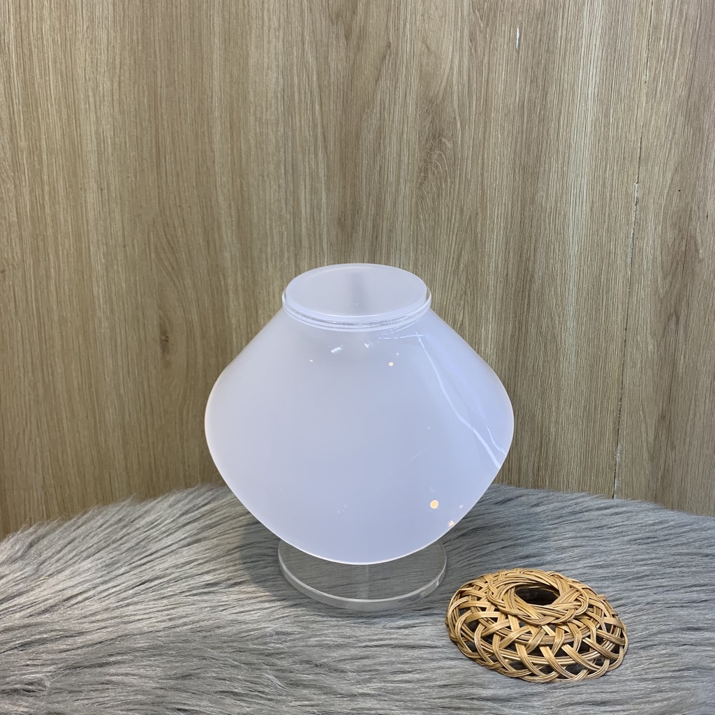 Tượng cổ mica trưng bày dây chuyền trưng bày trang sức sang trọng