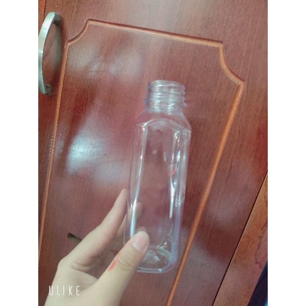 Chai Nhựa Vuông 330ml Miệng Rộng-Đựng Chè Nhưỡng Nhan- Nắp Đen | BigBuy360 - bigbuy360.vn