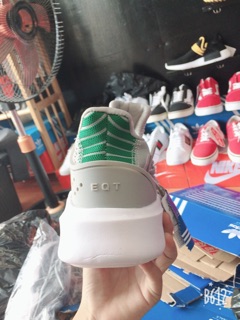 Giày thể thao EQT 2018