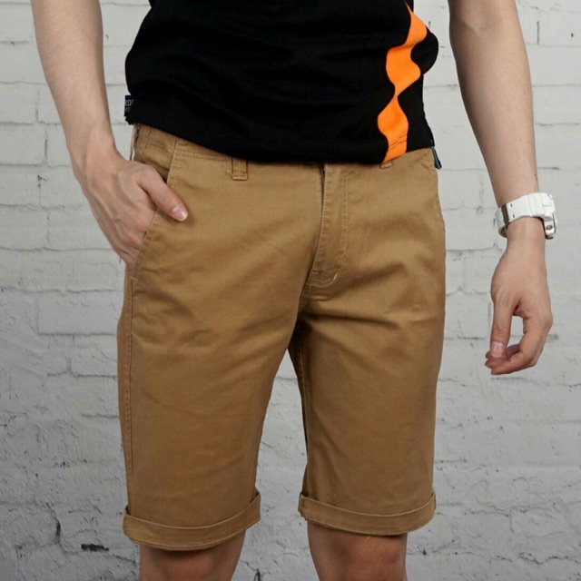 Quần lửng kaki