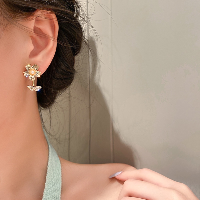 Bông Tai Hình Cánh Hoa Đính Đá Zircon Toàn Diện Phong Cách Hàn Quốc