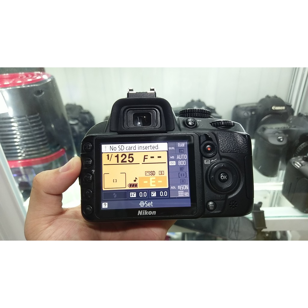 Máy Ảnh DSLR Nikon D3100 quay phim FullHD 1080p