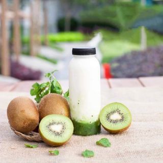 Chai nhựa tròn 330ml miệng rộng