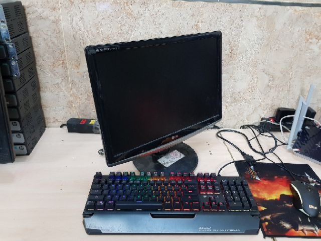 MÀN HÌNH LCD LG W1952TE | BigBuy360 - bigbuy360.vn