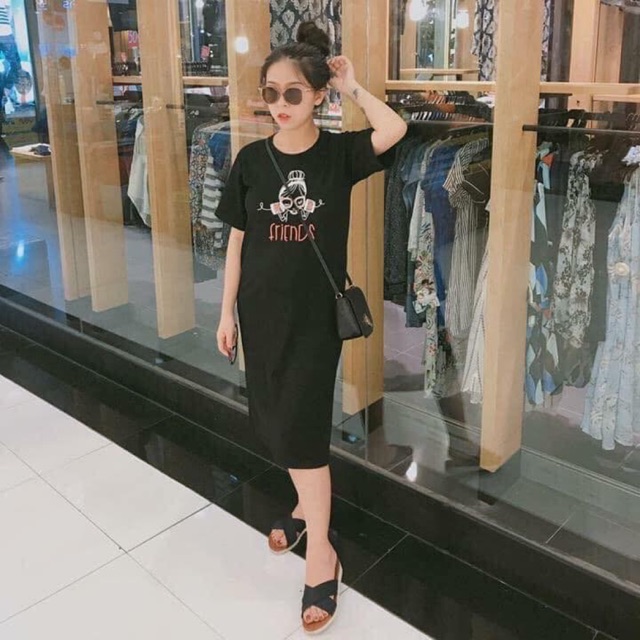 Đầm dạo phố
