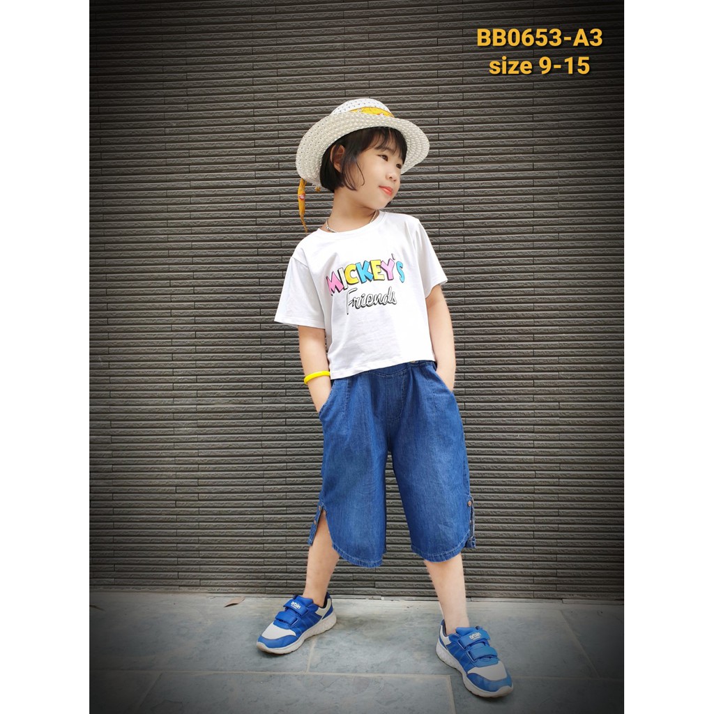 BB0653-A3 - Bộ bé gái cotton quần jean xẻ lai , in Mickeys , màu trắng  , size nhỡ 9t-15t