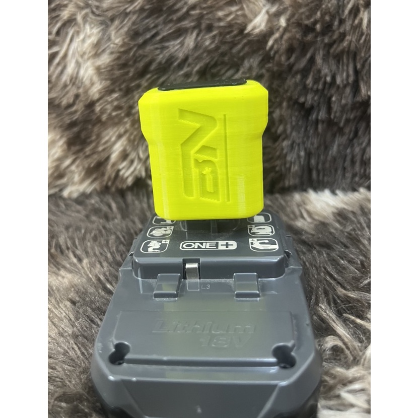Dock Sạc Ryobi 18v Lion cho pin zin bằng adapter rời. BN.