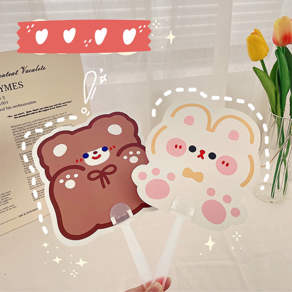 Quạt nhựa cầm tay mini hoạ tiết chibi đáng yêu