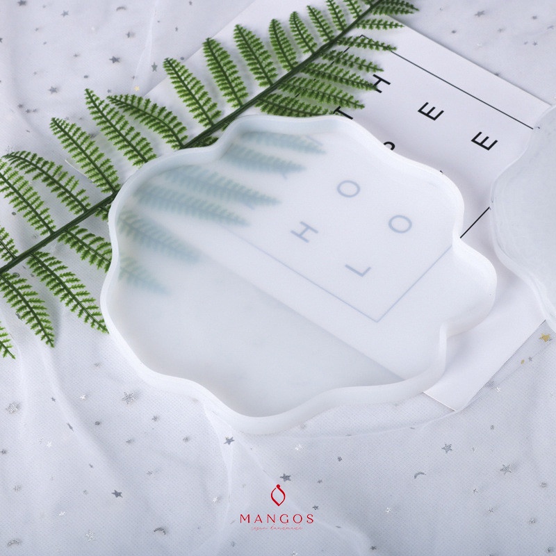 Khuôn hình sóng làm đồng hồ, décor từ resin, jesmonite độc đáo