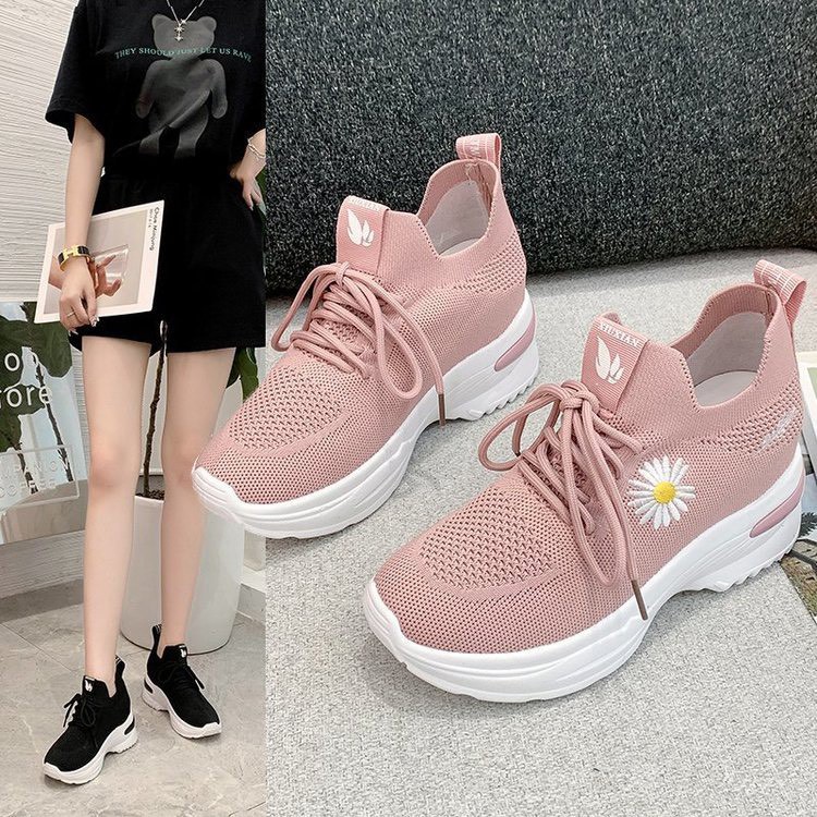 [Mã FAGREEN245 giảm 10% tối đa 30k đơn từ 99k] (3 MÀU) Giày thể thao nữ cổ chun bông cúc đế cực êm , dây buộc cá tính | BigBuy360 - bigbuy360.vn