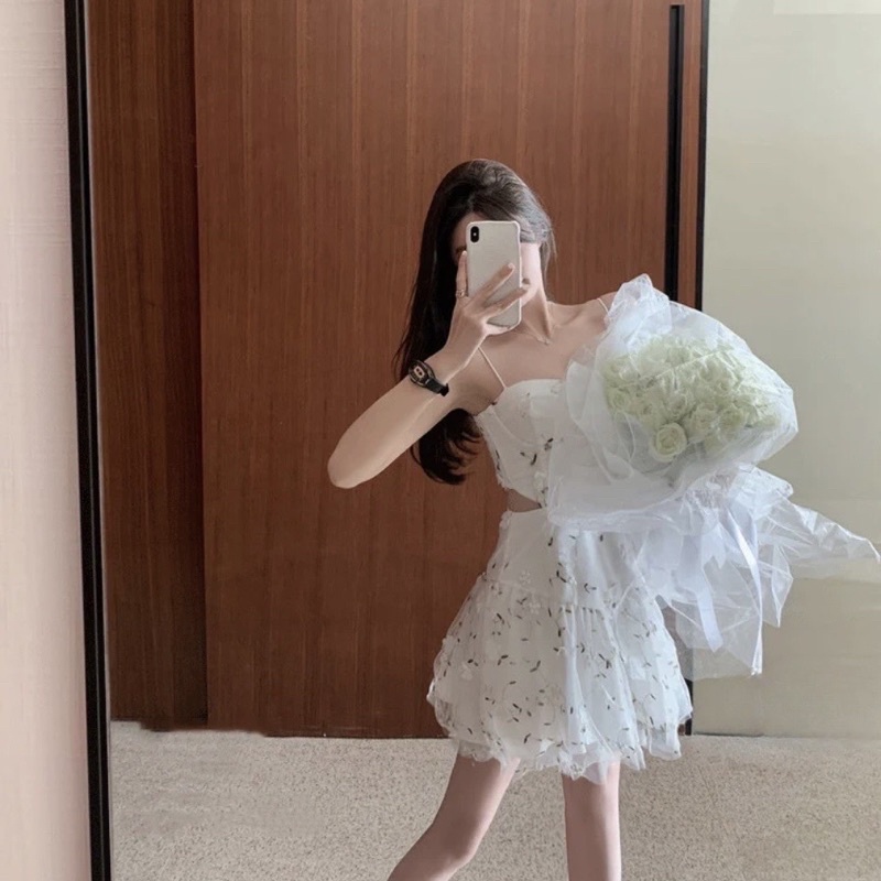 $500 - Noble Dress - Váy Đầm Đuôi Cá Hai Dây Cắt Eo Dây Mảnh Cúp Ngực Hoạ Tiết Thêu Nổi