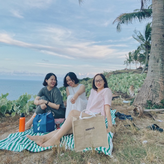 Túi cói Merci