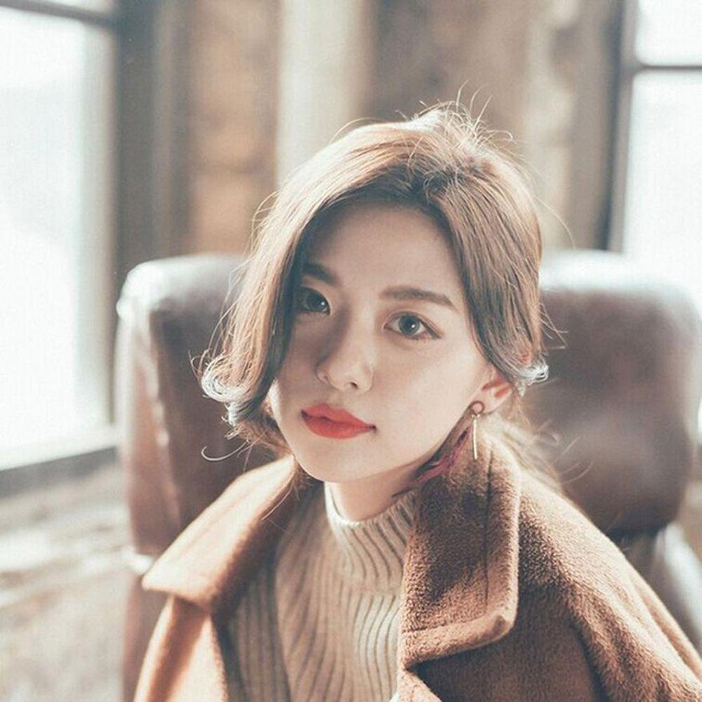 Bộ Tóc Giả 22CM Mái Ngang Uốn Xoăn Thời Trang Cho Nữ