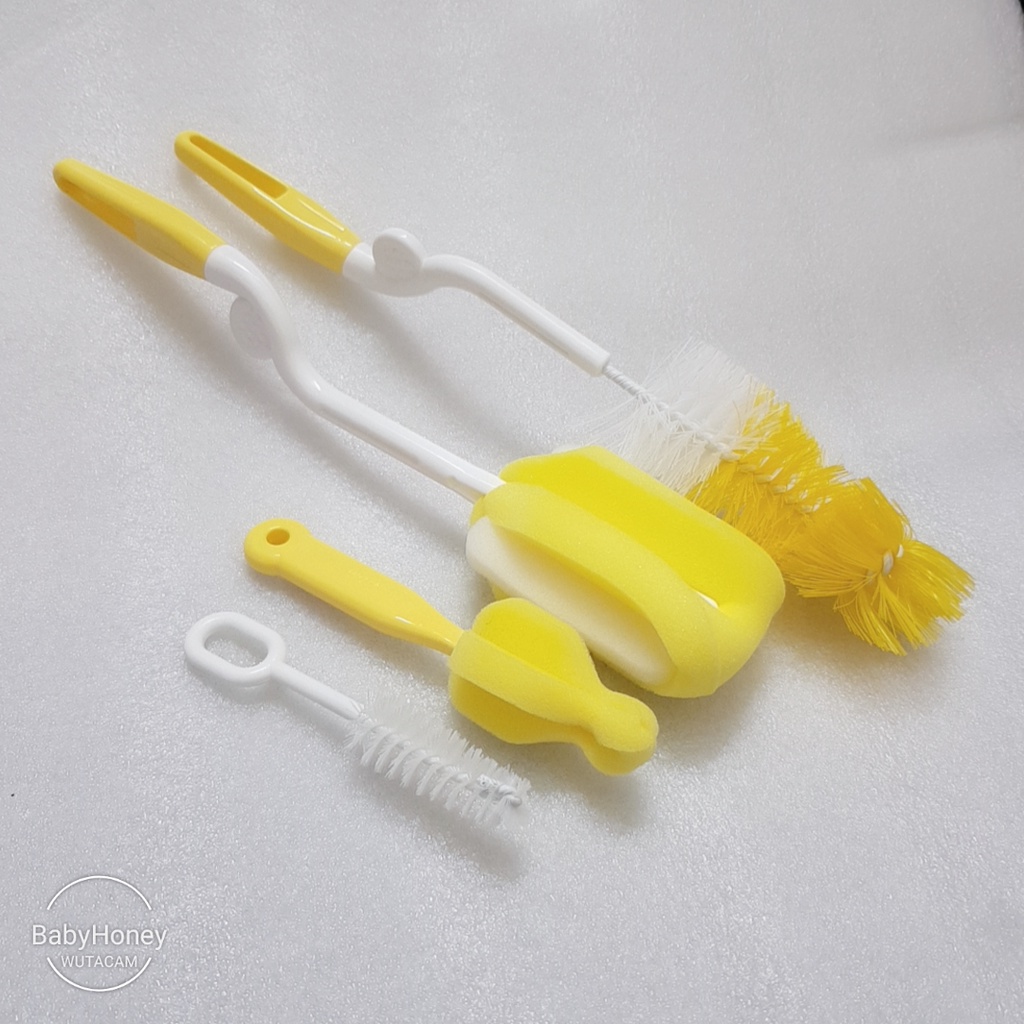 Bộ cọ rửa bình sữa núm ti 4 chi tiết