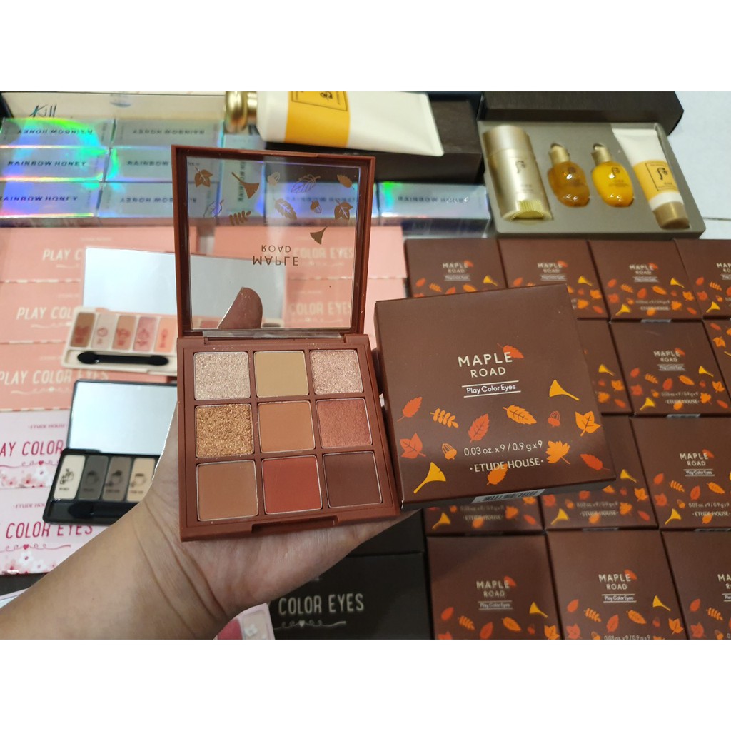 Phấn mắt mùa thu Maple Road Play Color Eyes Etude House