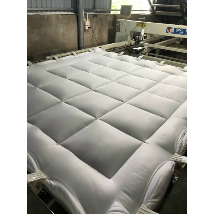 (Giá Sốc) Ruột chăn bông trắng nặng 2kg  Kích thước 2mx2m2