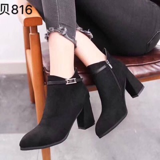 Bốt cổ lửng