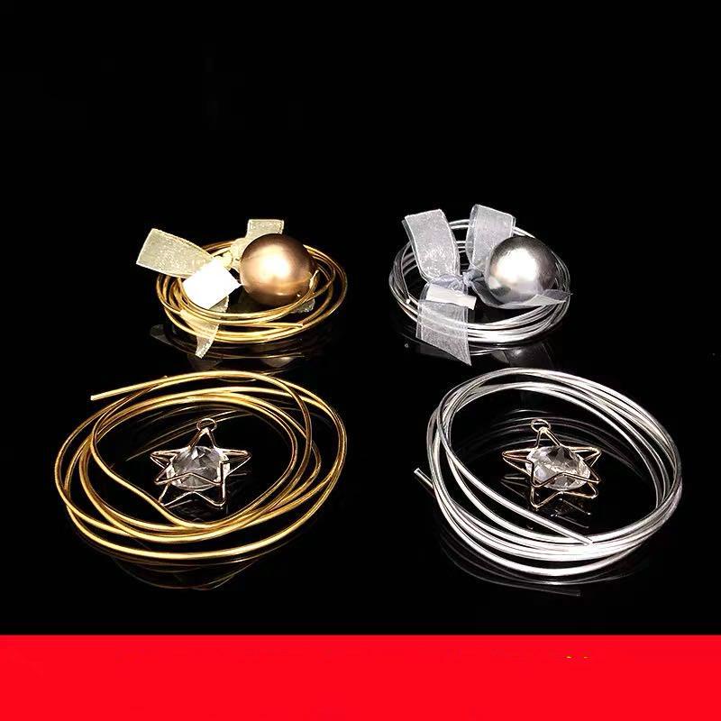 Phụ kiện trang trí bánh kem hình ngôi sao và quả cầu vàng cho tiệc cưới/sinh nhật độc đáo