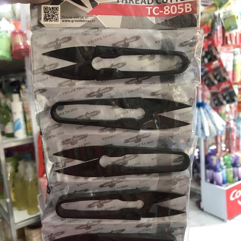 1 Cây Kéo Bấm Chỉ Đỏ,Đen và Inox