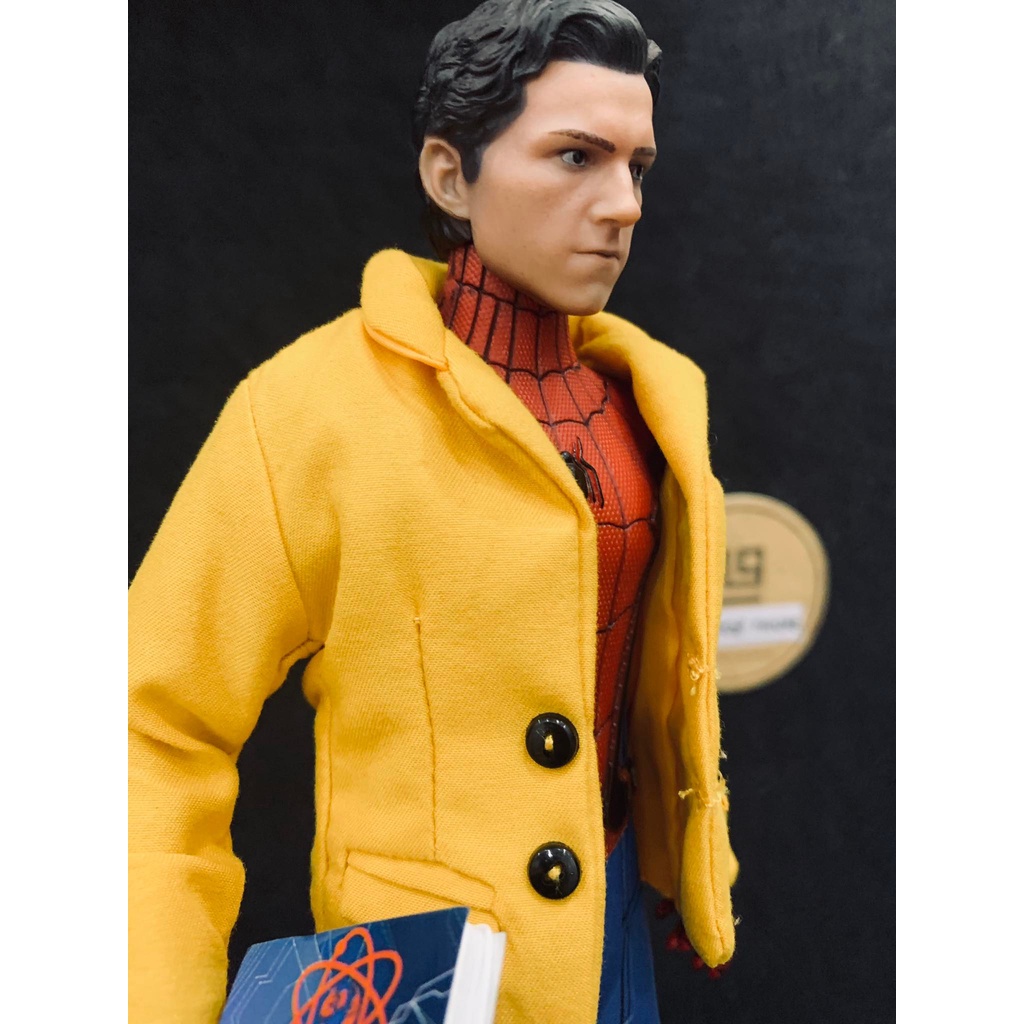 Mô hình tượng Spider man người nhện Crazy toys chính hãng cao 30cm