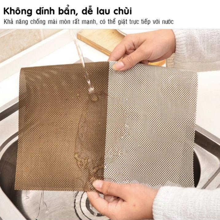 Tấm trải bàn ăn sang trọng, nhiều họa tiết để bạn lựa chọn