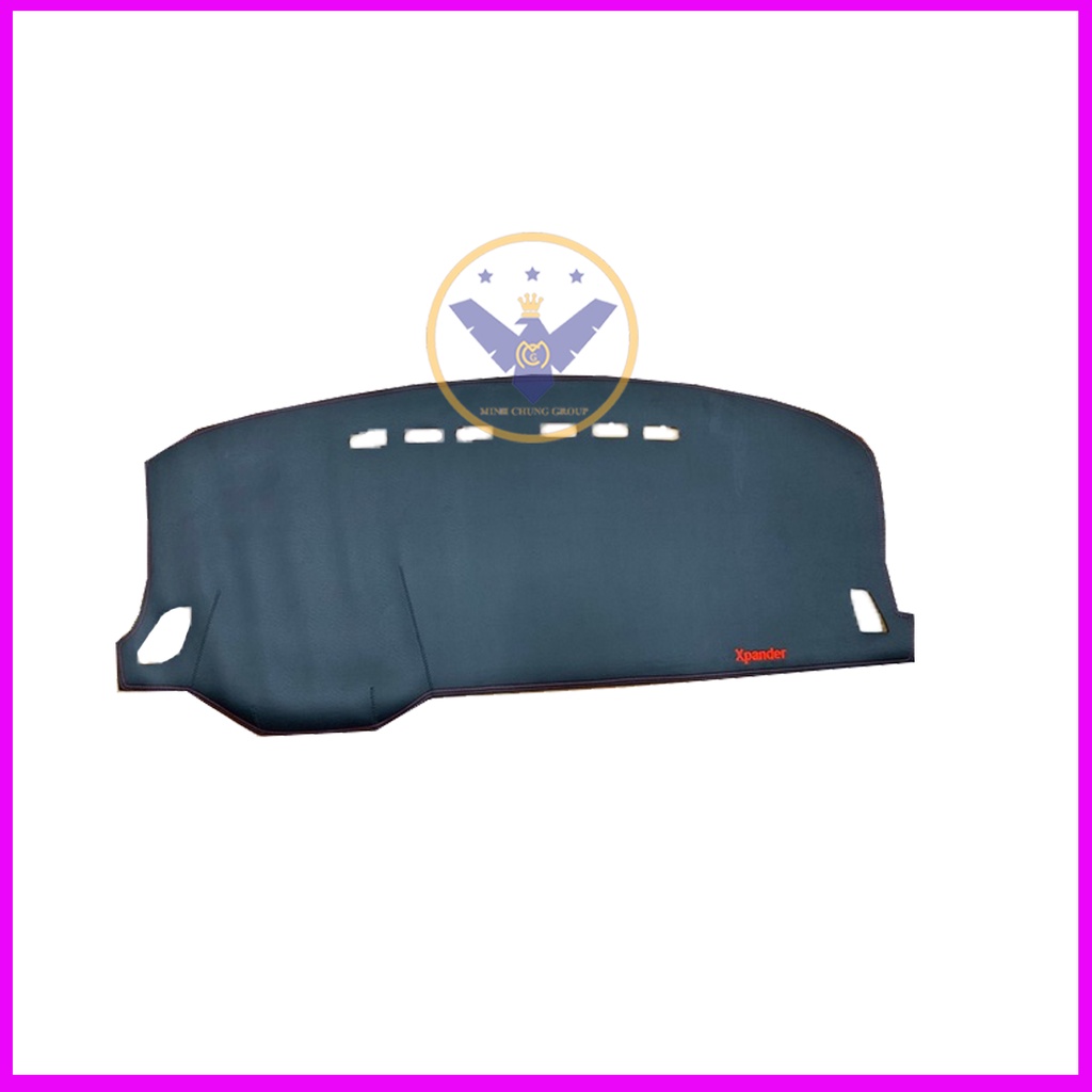 Thảm Taplo Mitsubishi Xpander 2022-2023 da vân carbon hoặc nhung chống nóng, chống chói
