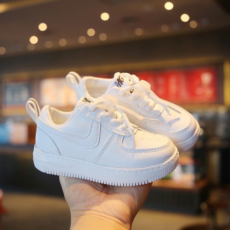 GIÀY THỂ THAO BÉ TRAI, GÁI SIÊU NHẸ