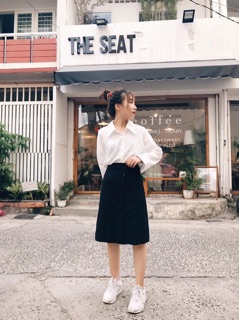 Sơmi cổ nhọn