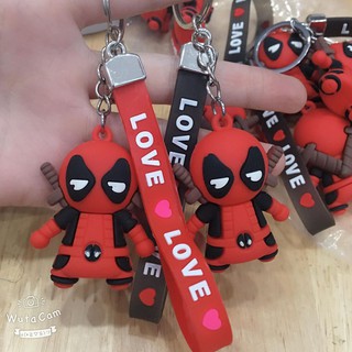 Móc khóa Deadpool kèm dây.