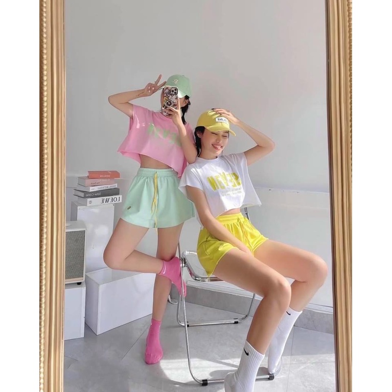 Sét bộ áo croptop form rộng phối quần đùi mặt cười cực xinh , chất coton mềm mịn