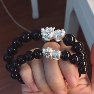 Vòng tay mã não đen mix tỳ hưu bạc 8li và 10li